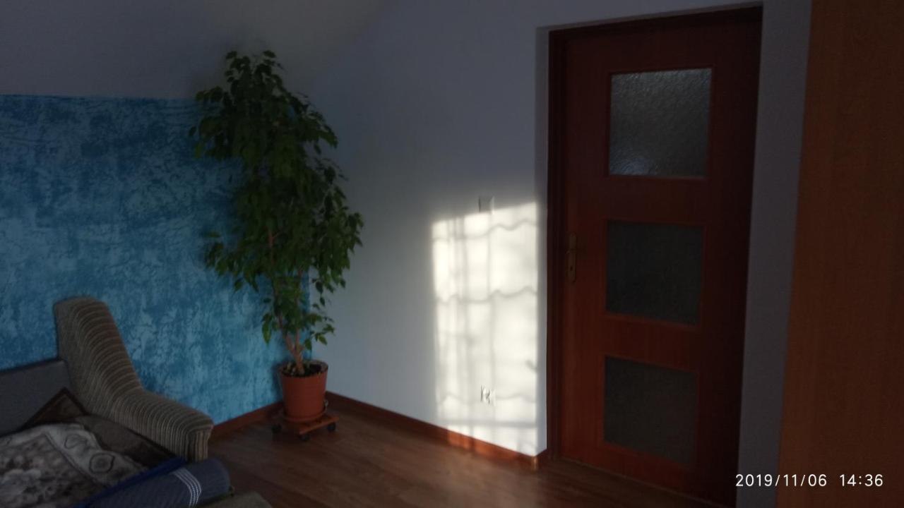 Apartament W Domu Na Wsi Томашув-Любельский Экстерьер фото